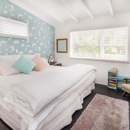 Bed and Breakfast Annies B And B Воркверт Екстер'єр фото
